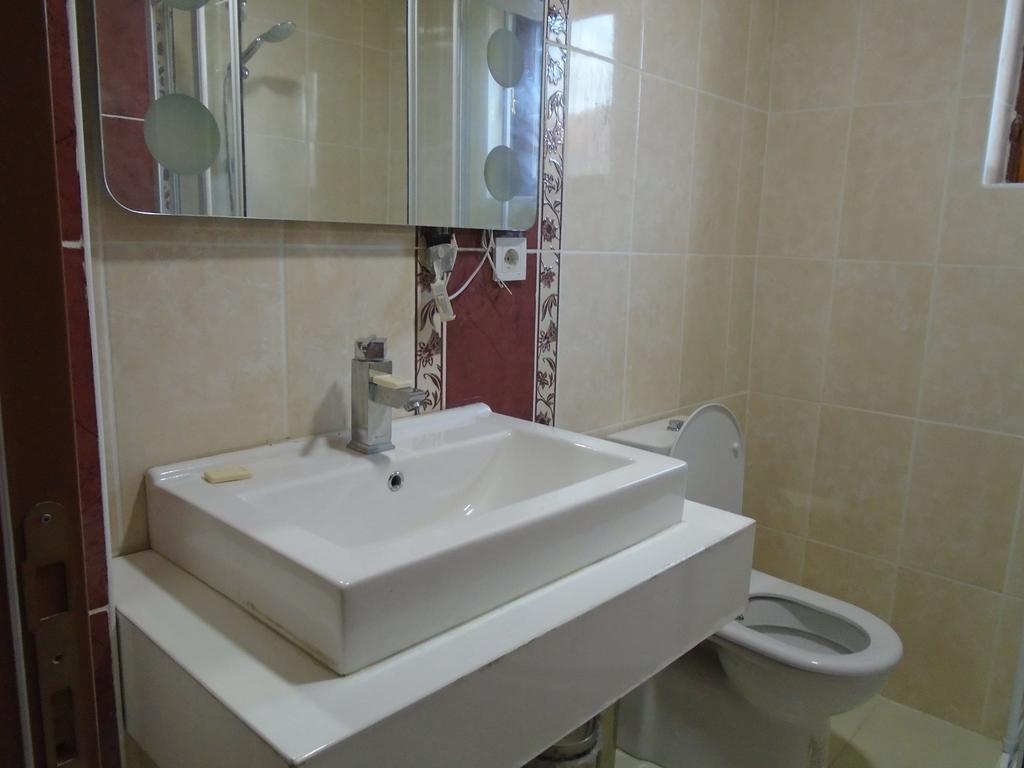 Ozkonak Hotel Ankara Room photo